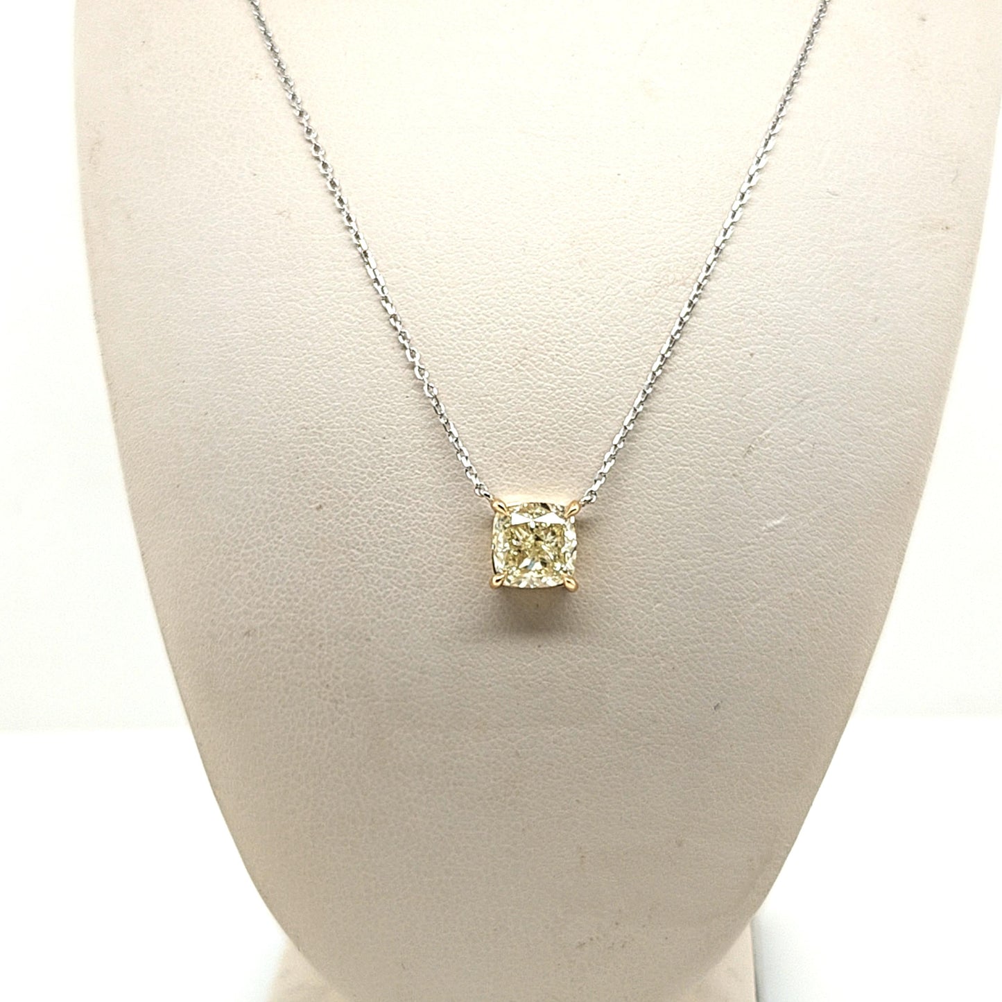 DIAMOND PENDANT NECKLACE SQUARE CUSHION 2.54CT LIGHT FANCY YELLOW