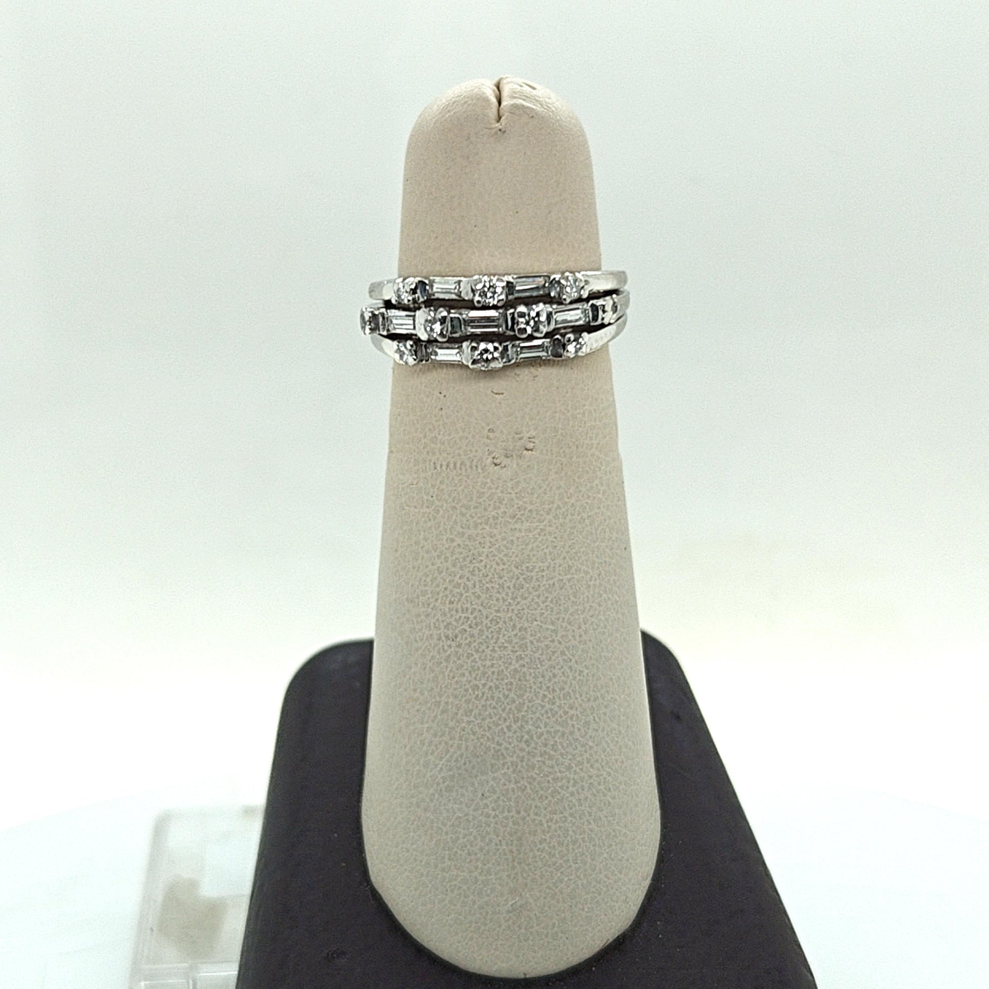 DIAMOND THREE ROW PLATINUM BAND RING 0.60CTW