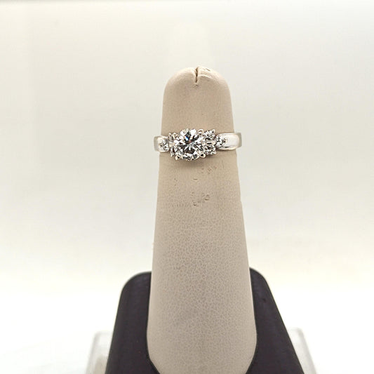 DIAMOND ENGAGEMENT RING 0.90CT ROUND WHITE GOLD