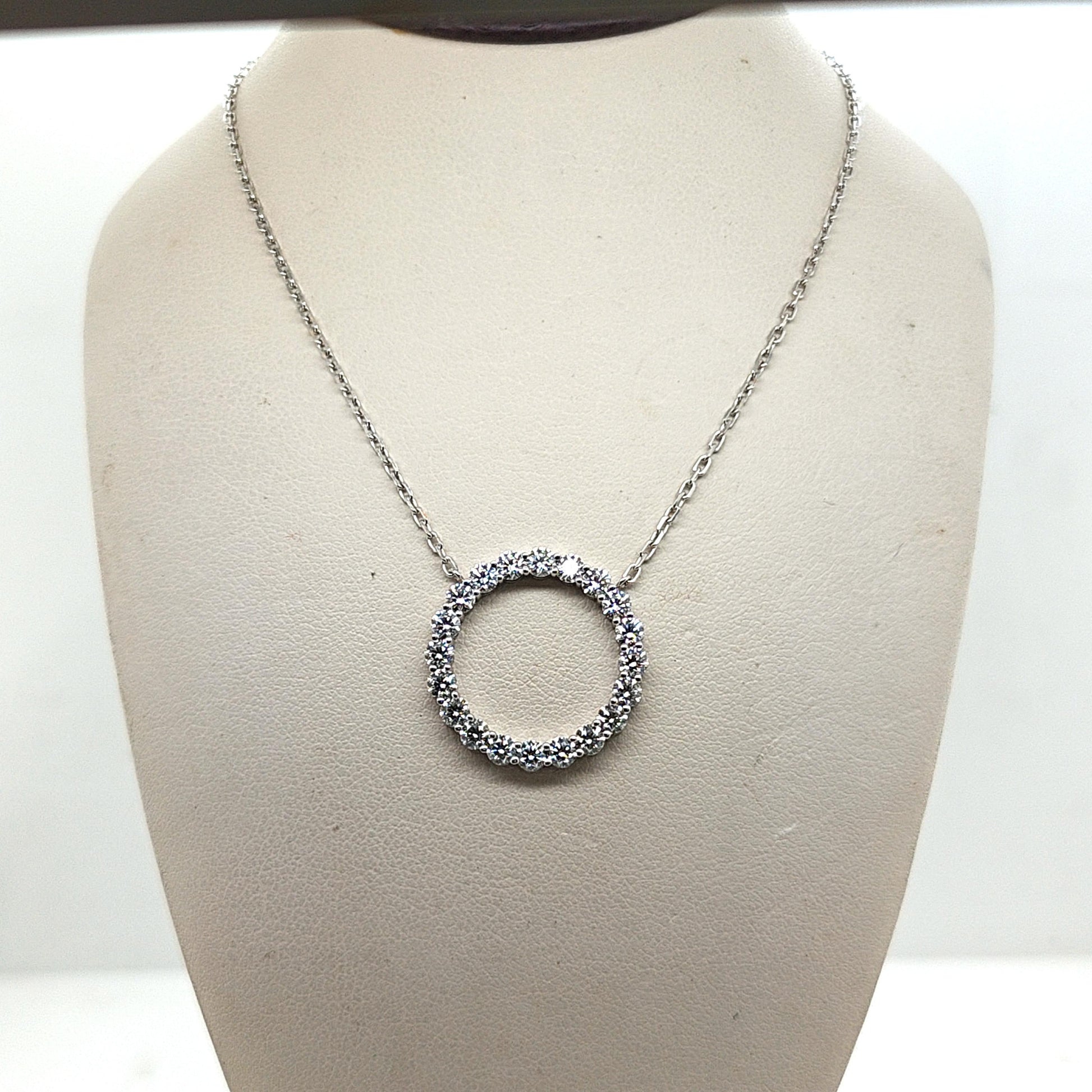 DIAMOND CIRCLE PENDANT NECKLACE 1.75CTW WHITE GOLD