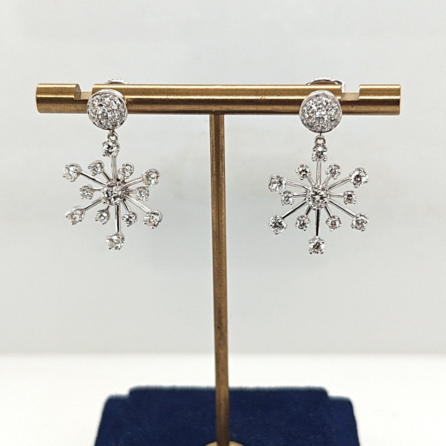DIAMOND SNOWFLAKE DANGLE EARRINGS 1.85CTW PLATINUM