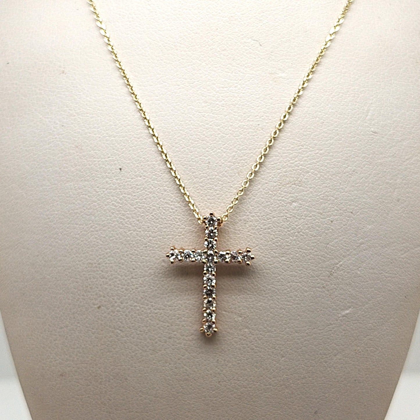 DIAMOND CROSS PENDANT NECKLACE 0.52CTW YELLOW GOLD