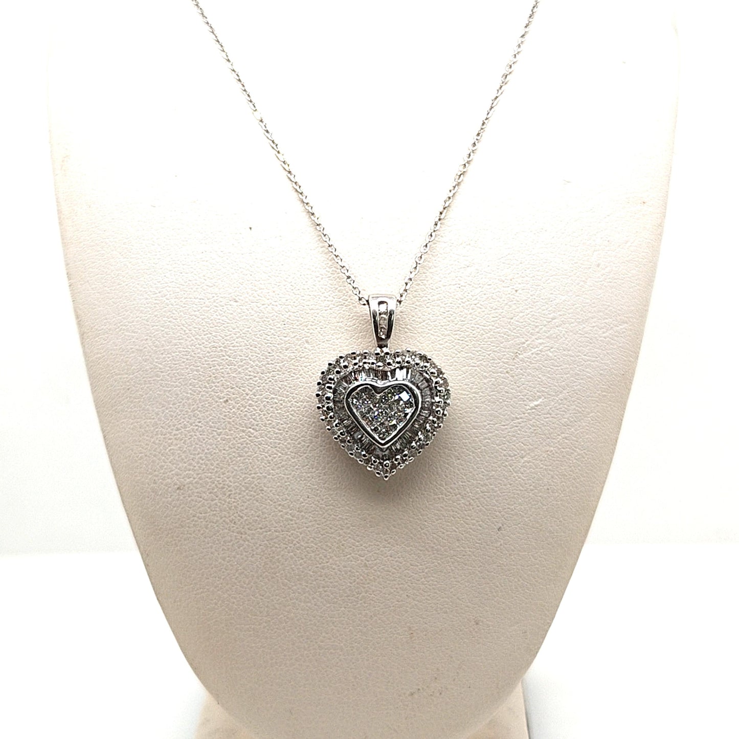 DIAMOND HEART SHAPE CLUSTER PENDANT 1.30CTW WHITE GOLD