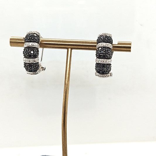BLACK AND WHITE DIAMOND BAR EARRINGS WHITE GOLD