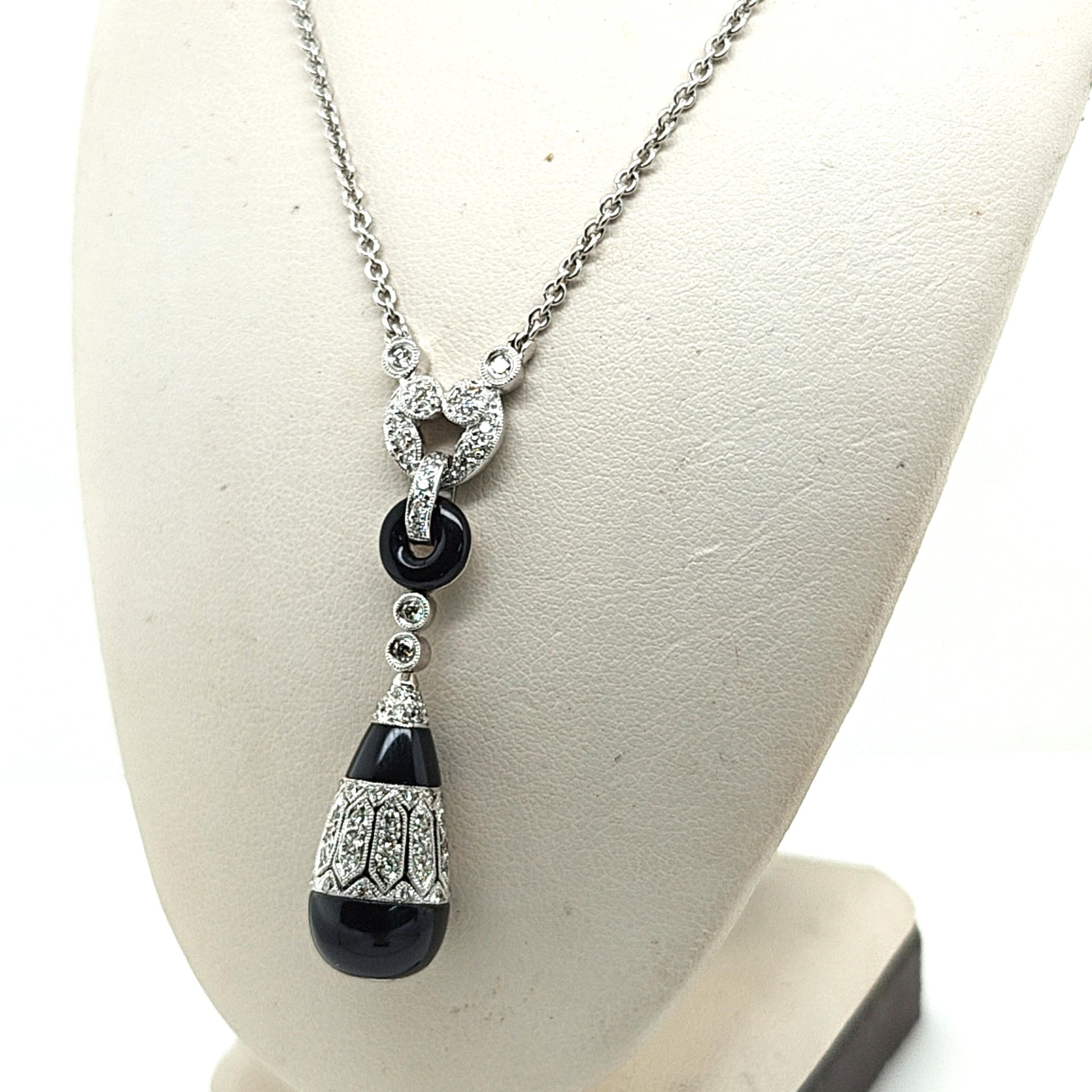 ART DECO ONYX AND DIAMOND DROP PENDANT NECKLACE WHITE GOLD