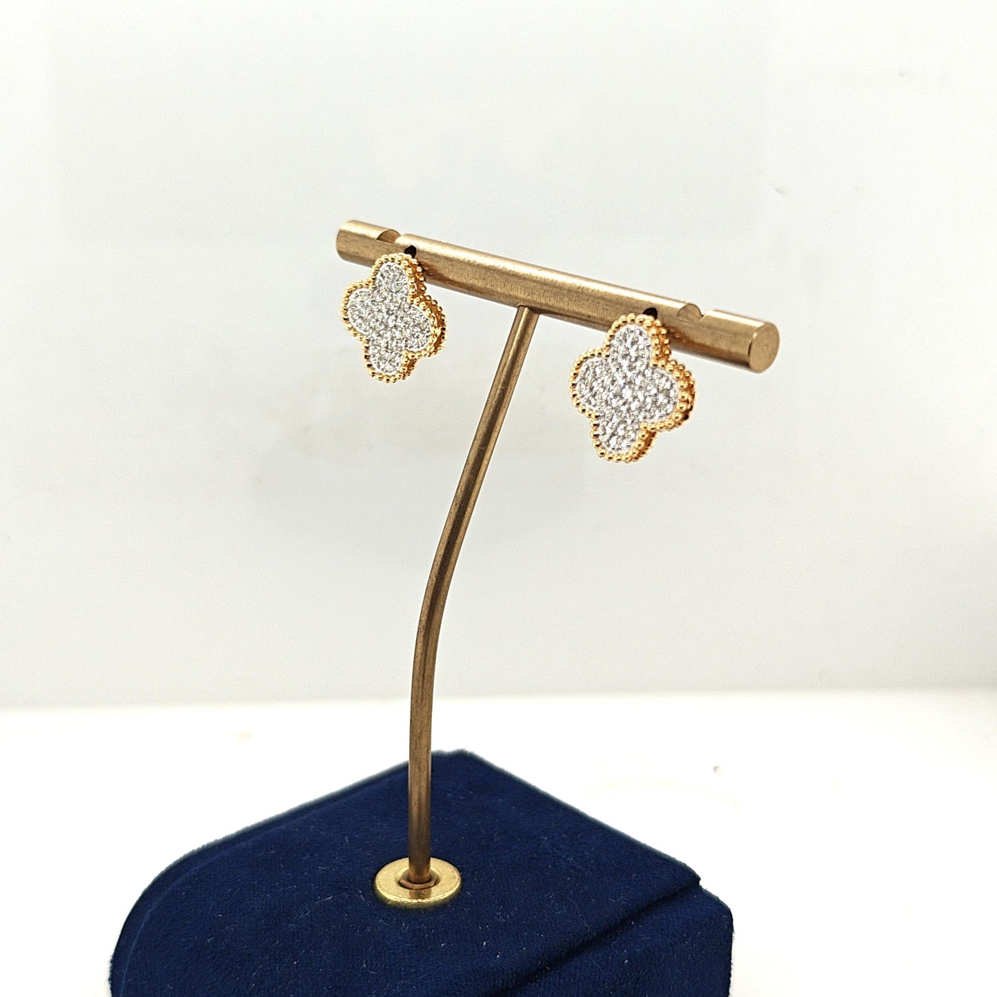 DIAMOND CLOVER EARRINGS YELLOW GOLD