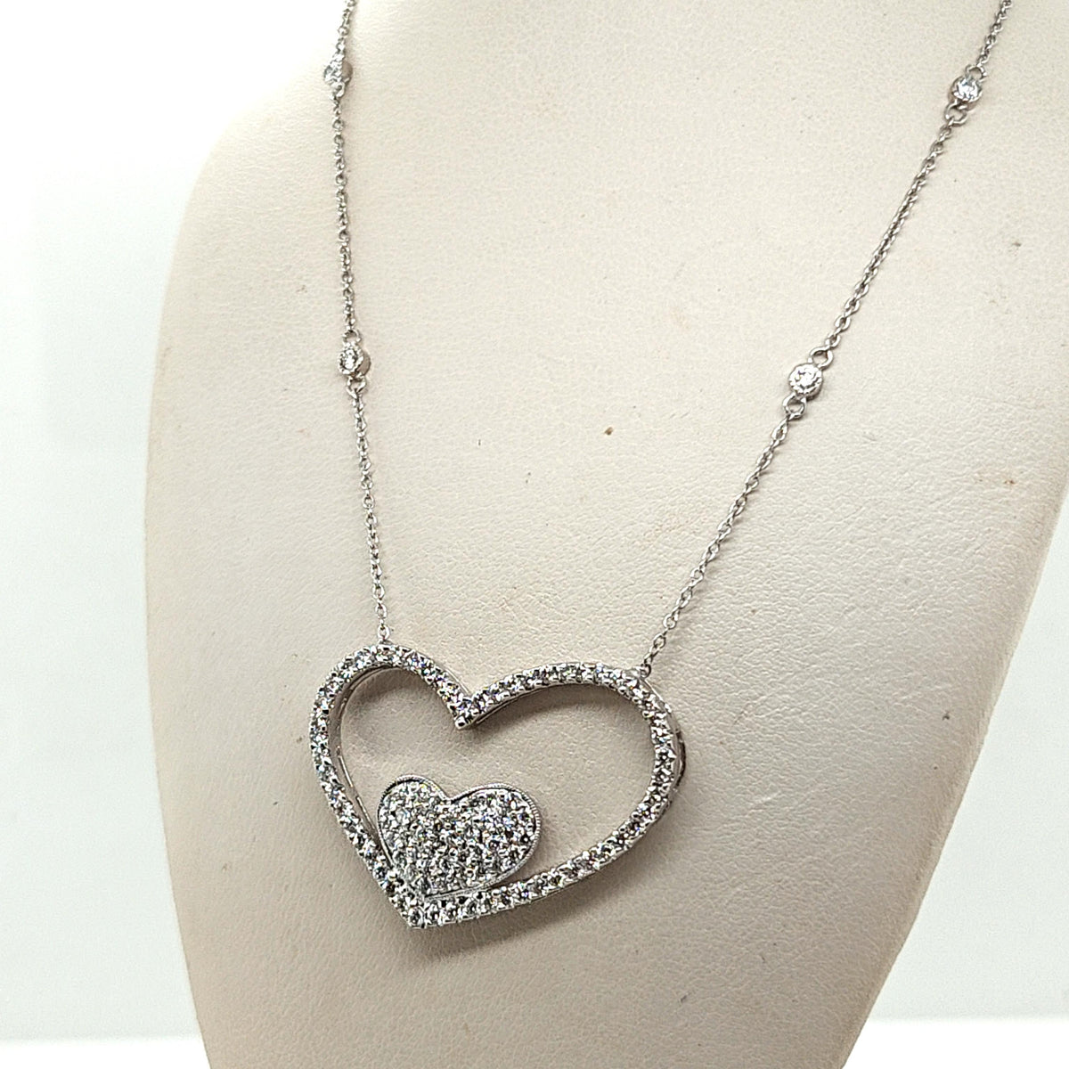 DOUBLE DIAMOND HEART SHAPE PENDANT NECKLACE 1.55CTW WHITE GOLD