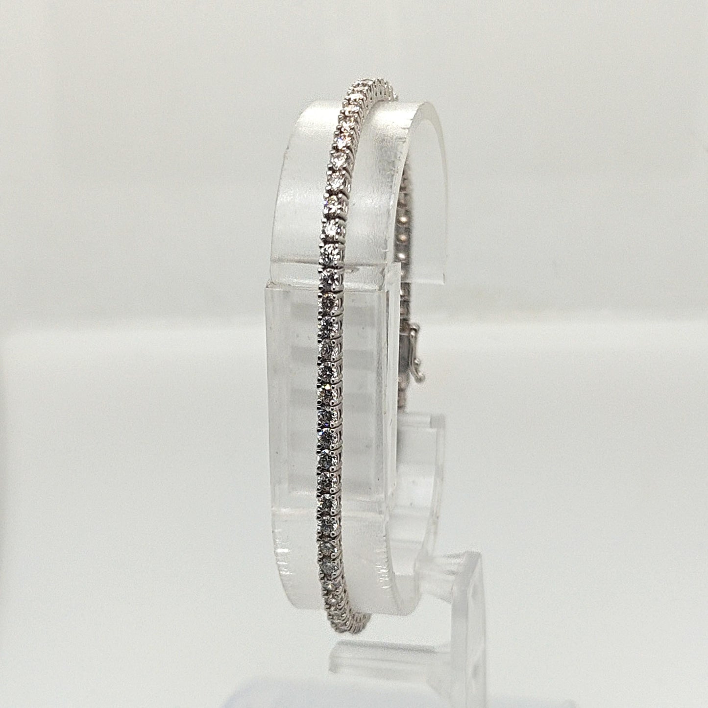 DIAMOND TENNIS BRACELET 3.01CTW WHITE GOLD