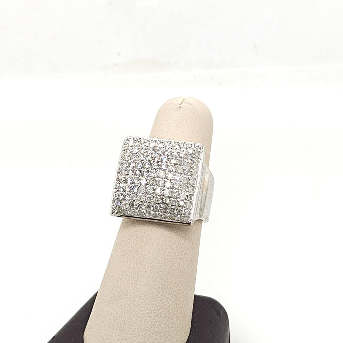 DIAMOND SQUARE RING 2.72CTW WHITE GOLD