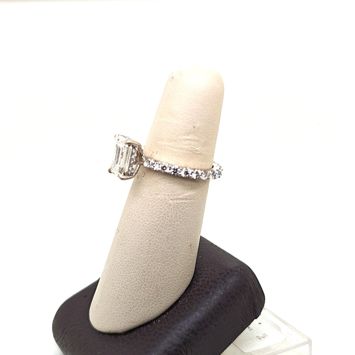 DIAMOND ETERNITY SOLITAIRE RING 2.01CT EMERALD CUT G.I.A WHITE GOLD