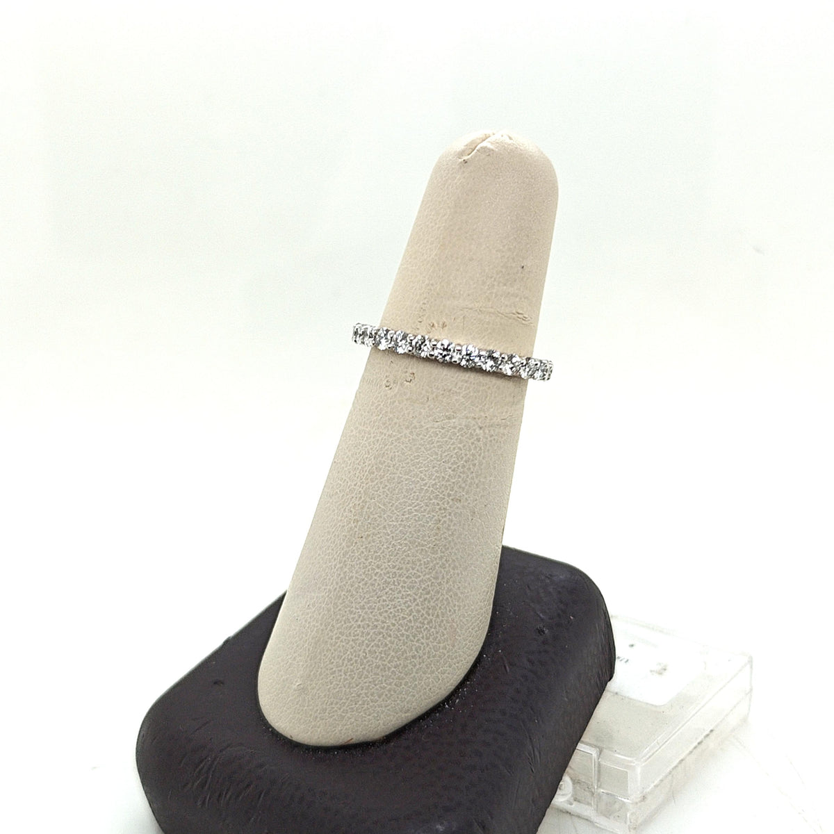 DIAMOND ETERNITY BAND RING 1.45CTW WHITE GOLD