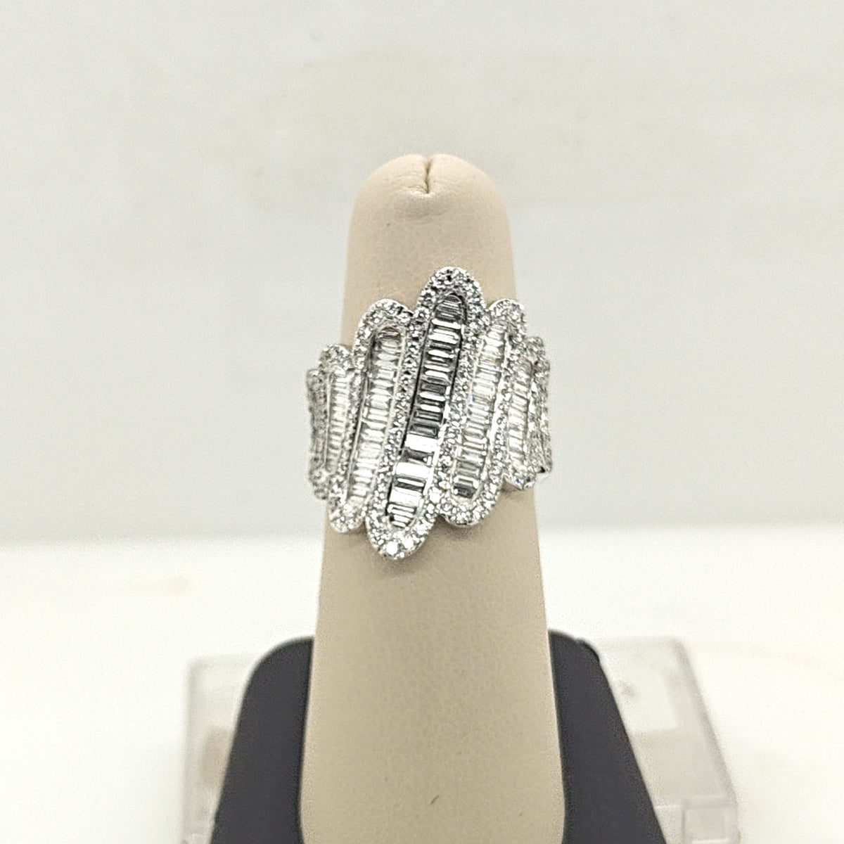 DIAMOND WIDE BAND RING BAGUETTE AND ROUND 3.63CTW WHITE GOLD