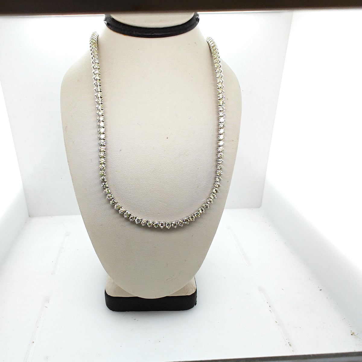 DIAMOND TENNIS NECKLACE 14KT 9.45CTW WHITE GOLD