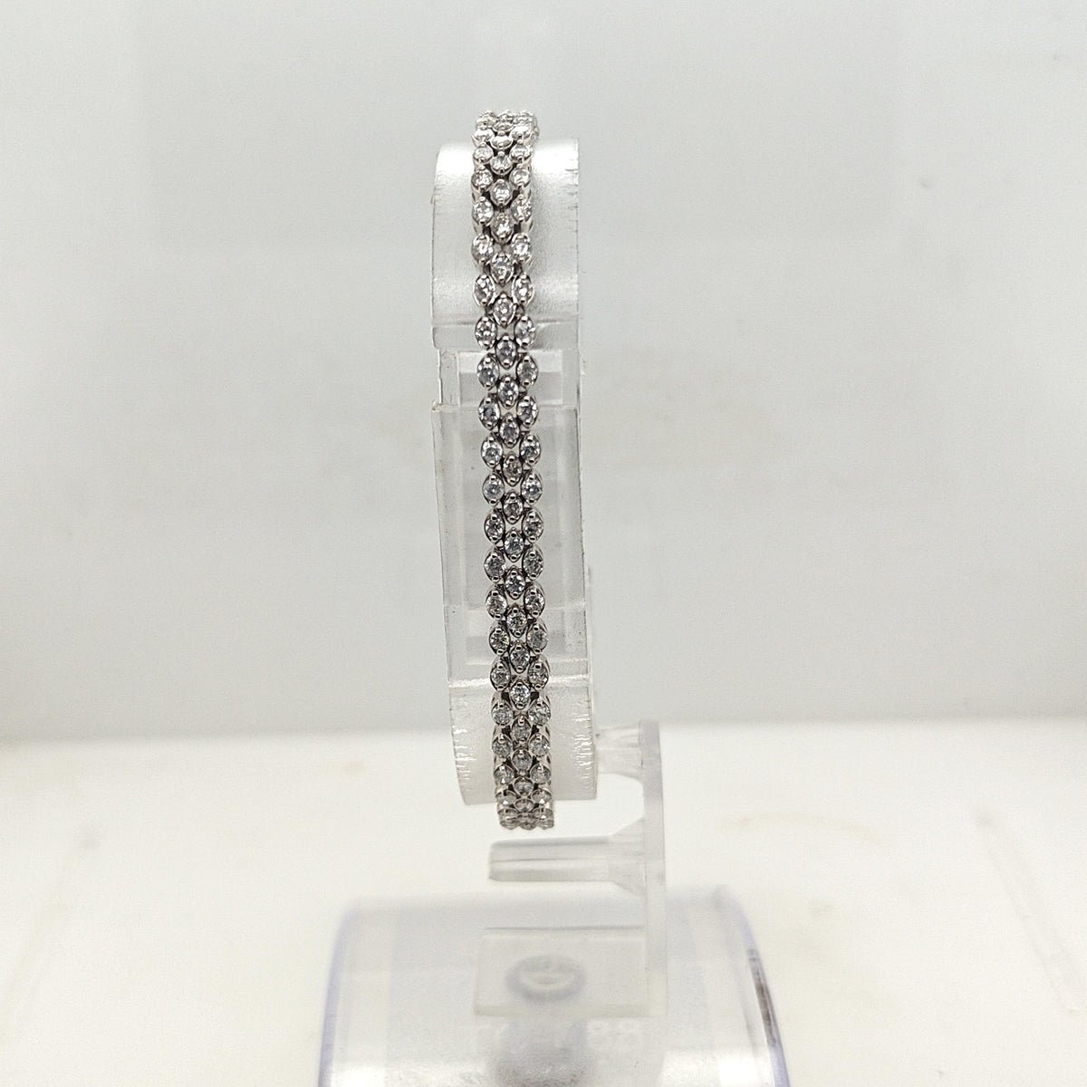 DIAMOND THREE ROW BRACELET 3.98CTW WHITE GOLD