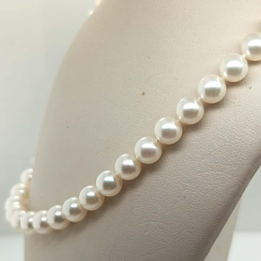 PEARL NECKLACE 6.5MM WITH YELLOW GOLD CLASP