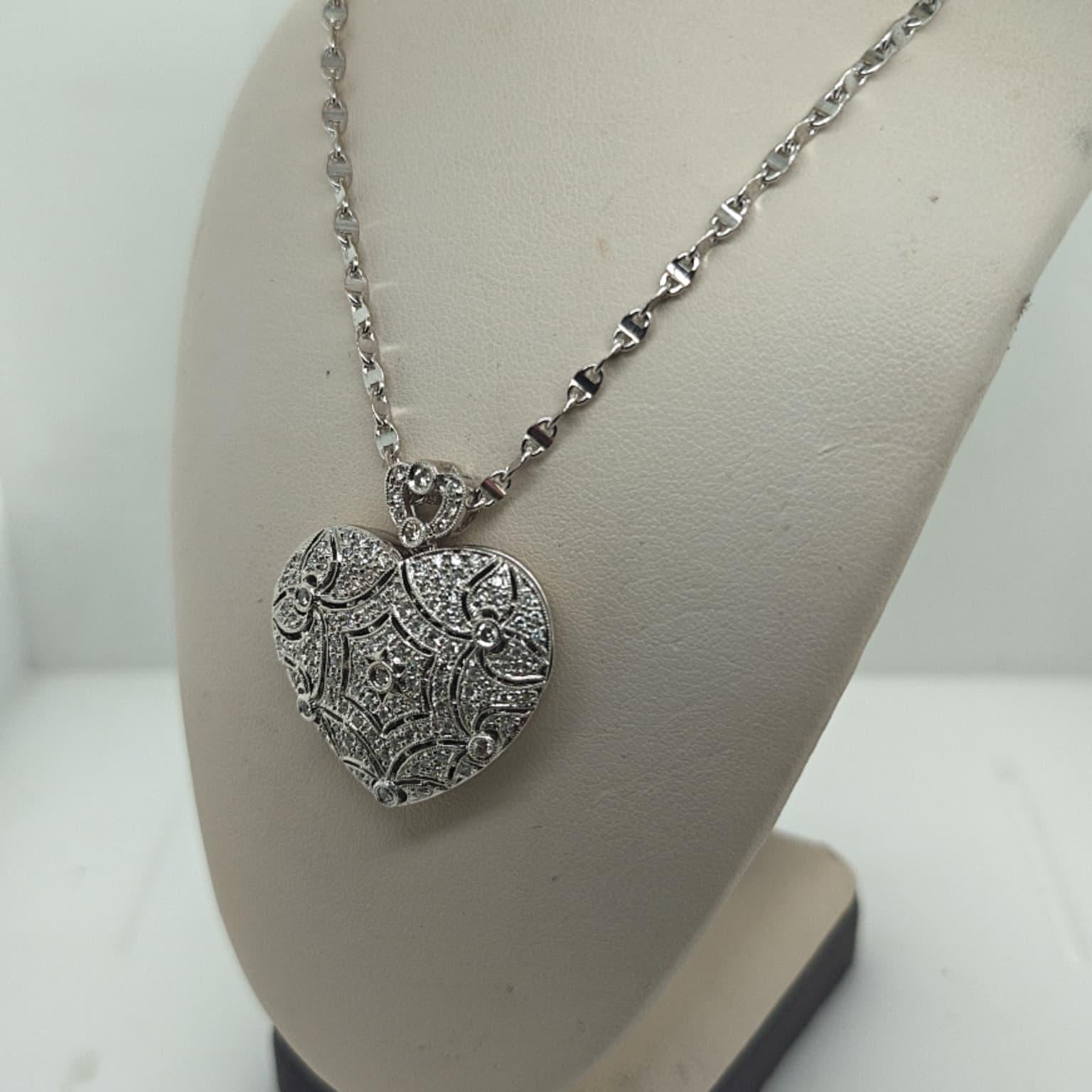 HEART SHAPE DIAMOND PENDANT LOCKET NECKLACE 1.05CTW WHITE GOLD
