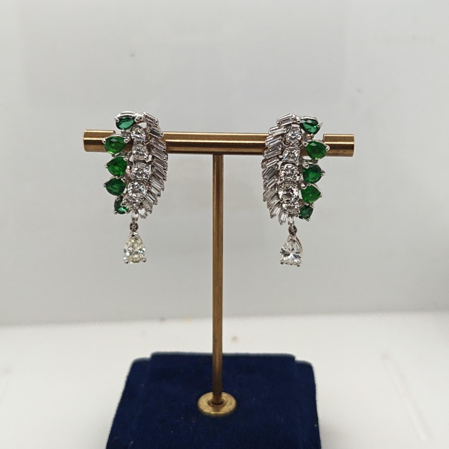 DIAMOND AND PERIDOT DANGLE EARRINGS 6.08CTW PLATINUM