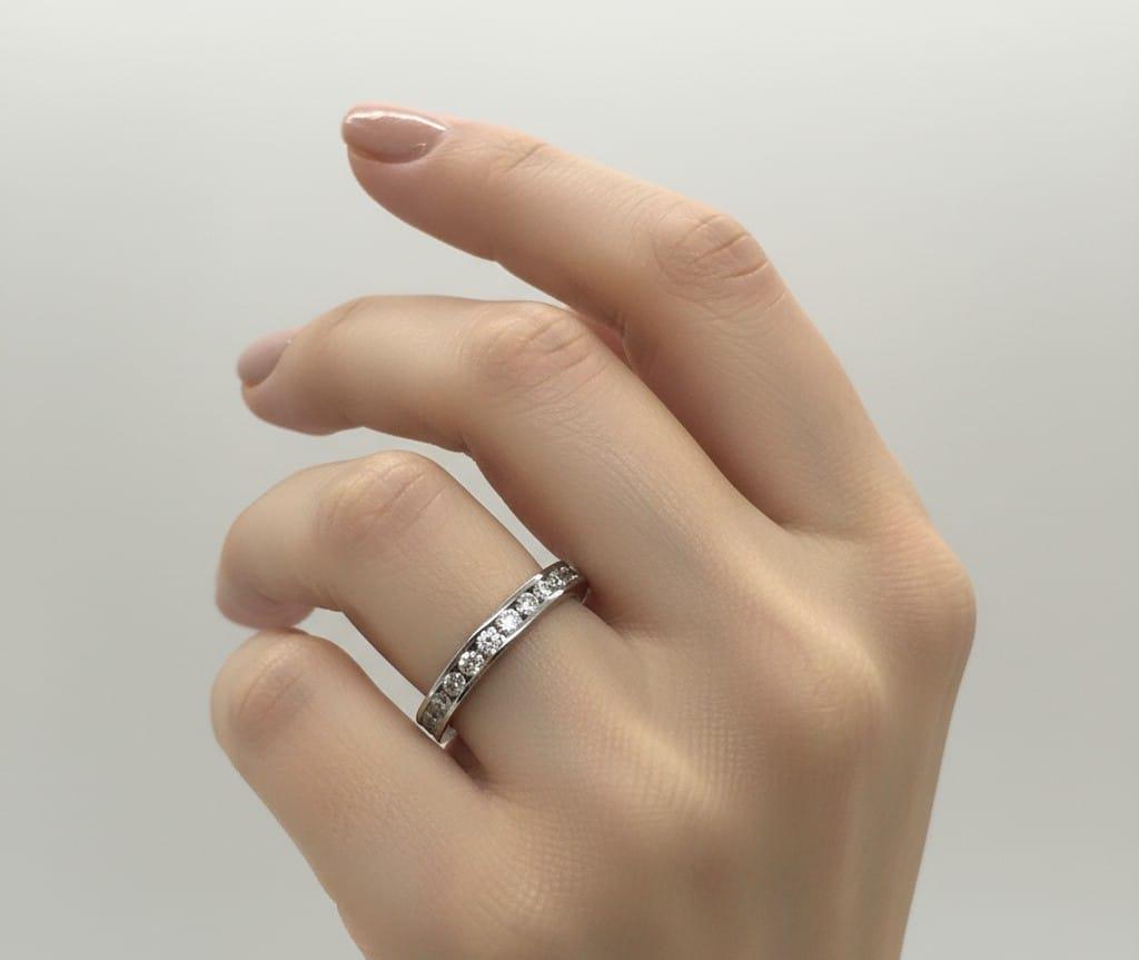 DIAMOND ETERNITY BAND RING 1.76CTW PLATINUM