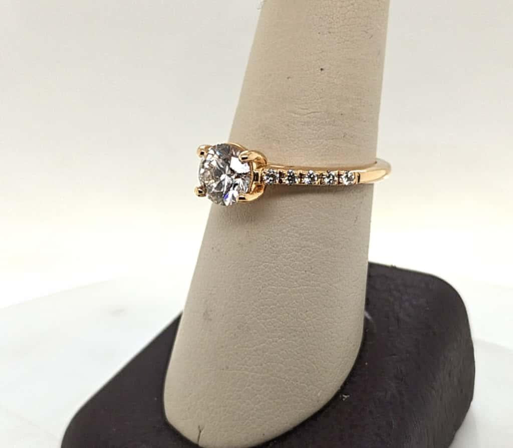 DIAMOND ENGAGEMENT RING 1.28CT ROUND YELLOW GOLD