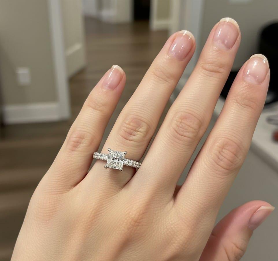 DIAMOND ENGAGEMENT RING 1.22CT (GIA) F VS1 PRINCESS CUT WHITE GOLD