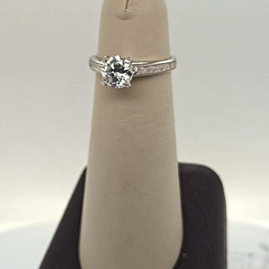 DIAMOND ENGAGEMENT RING 1.01CT SOLITAIRE PLATINUM