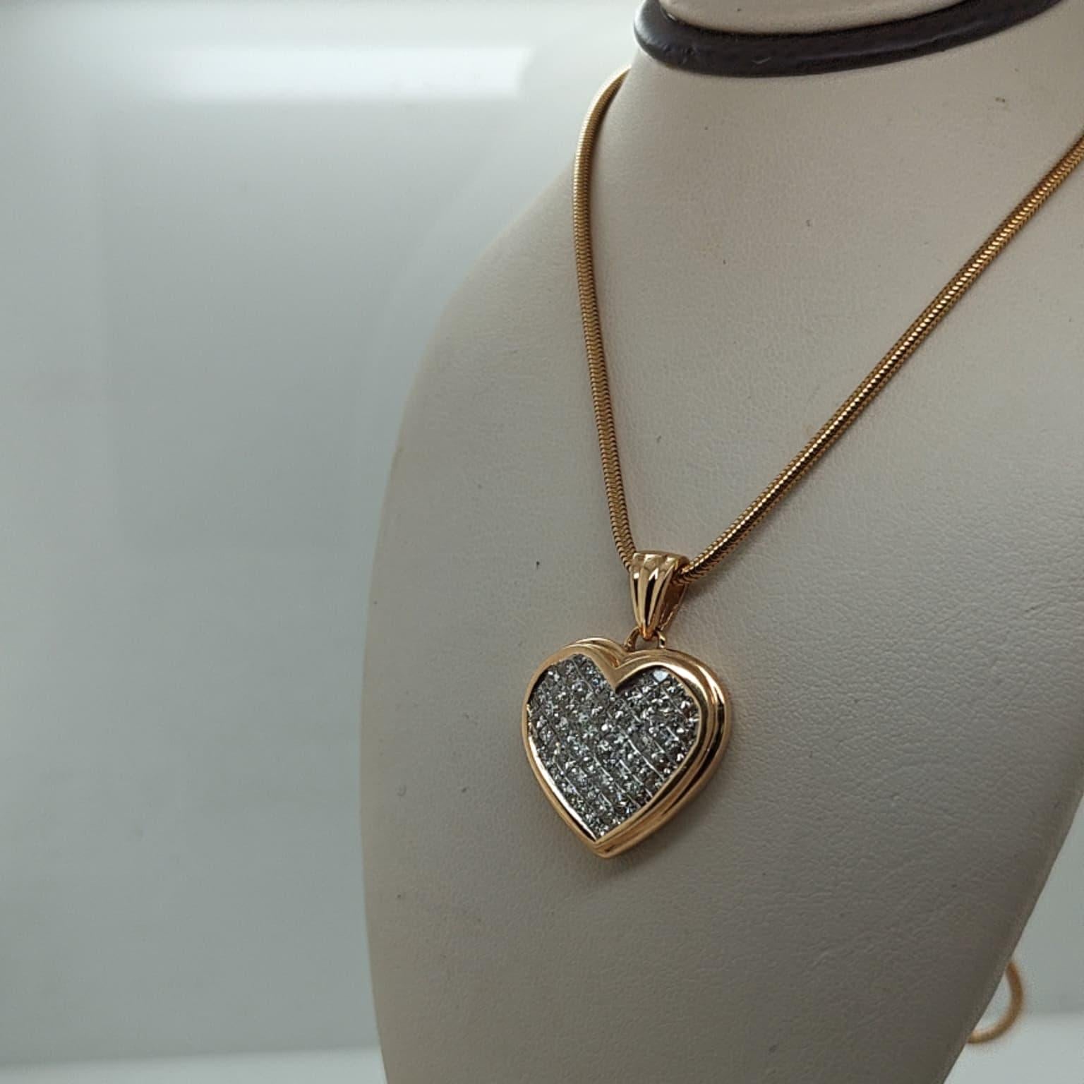 DIAMOND HEART SHAPE PENDANT NECKLACE INVISIBLE SET 3.07CTW YELLOW GOLD
