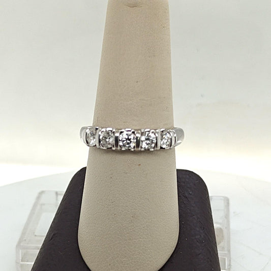 DIAMOND HALF ETERNITY BAND RING 1.00CTW WHITE GOLD