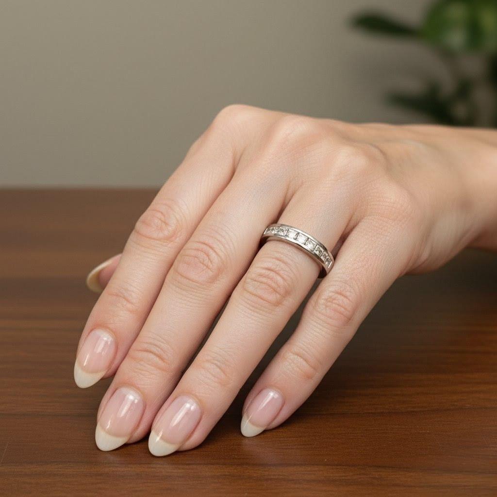 DIAMOND HALF ETERNITY BAND RING 1.08CTW WHITE GOLD