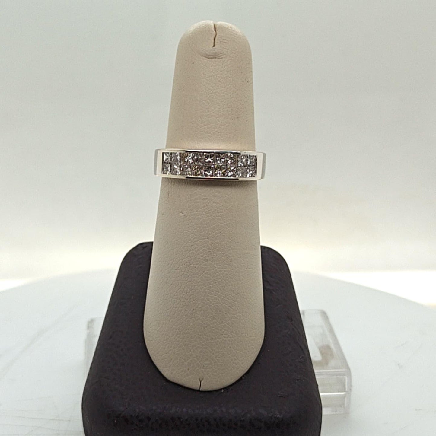 DIAMOND BAND RING INVISIBLE PRINCESS SET 1.65CTW WHITE GOLD
