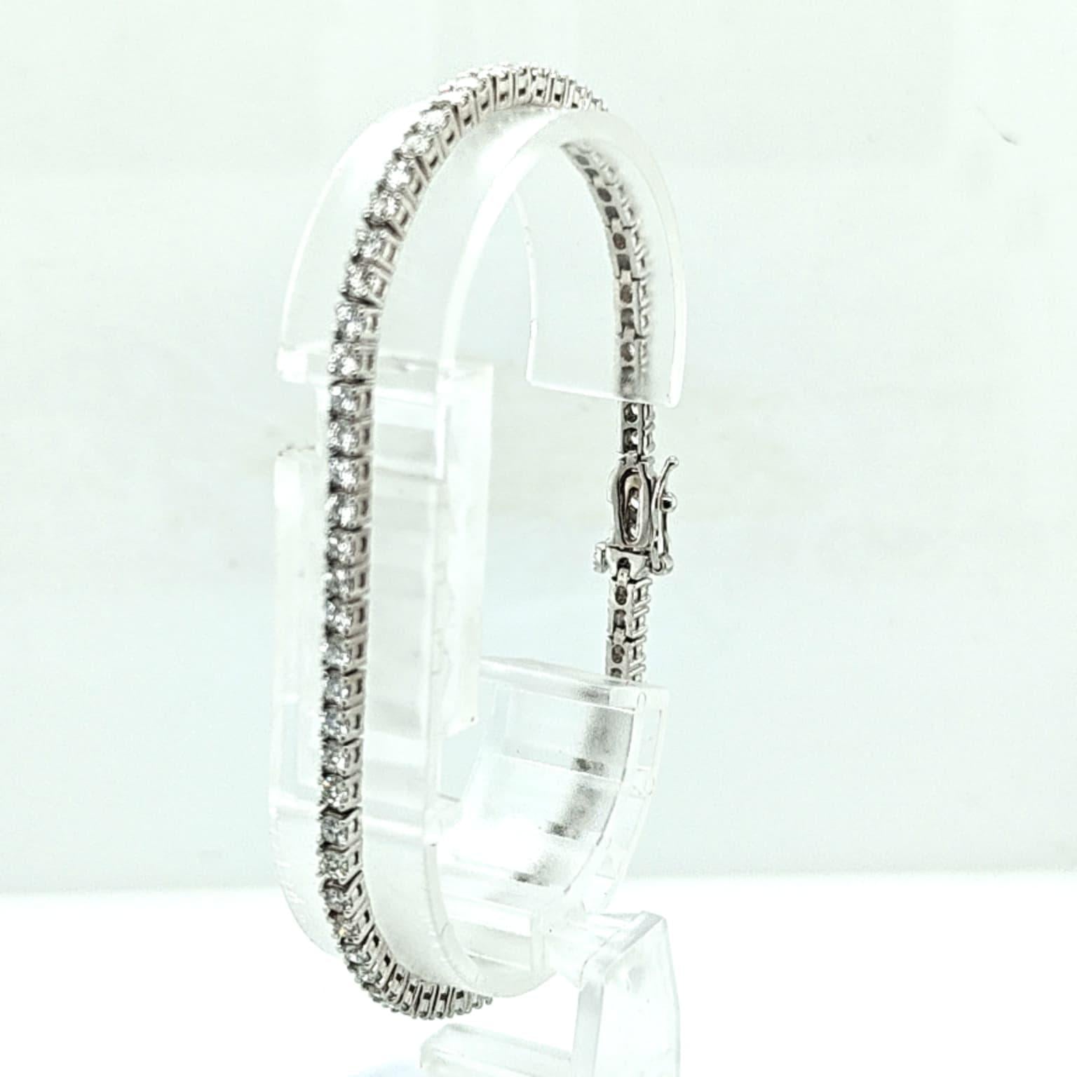 DIAMOND TENNIS BRACELET 3.96CTW WHITE GOLD