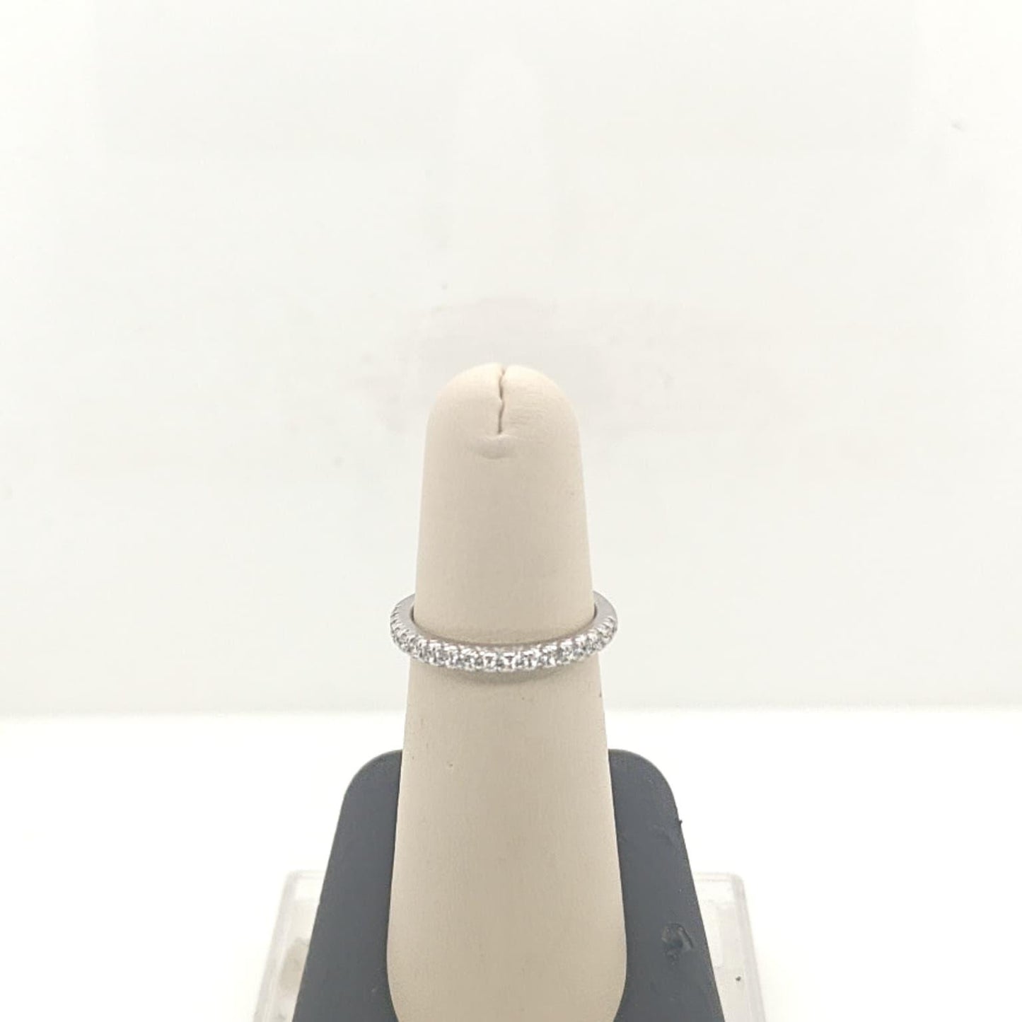 DIAMOND HALF ETERNITY BAND RING 0.30CTW WHITE GOLD