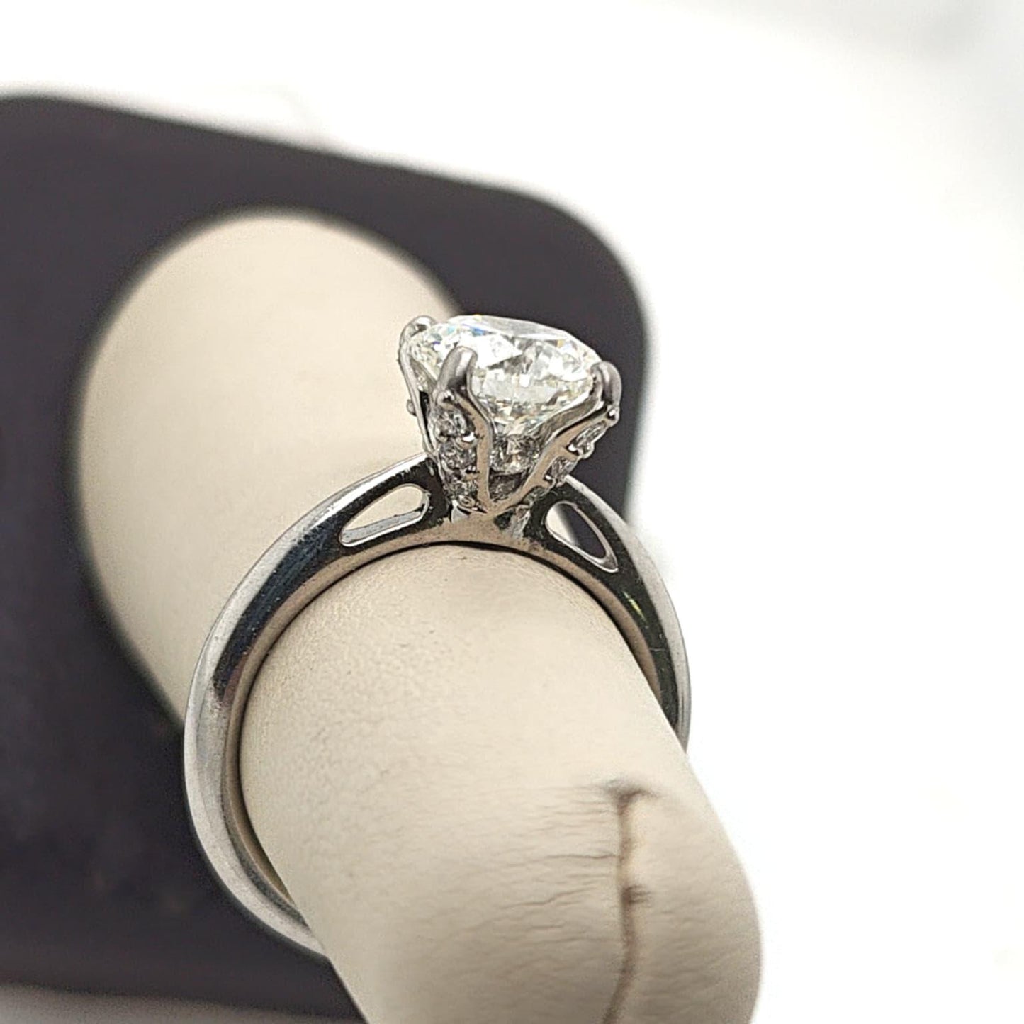 DIAMOND ENGAGEMENT RING 2.02CT ROUND GIA H-SI2 PLATINUM