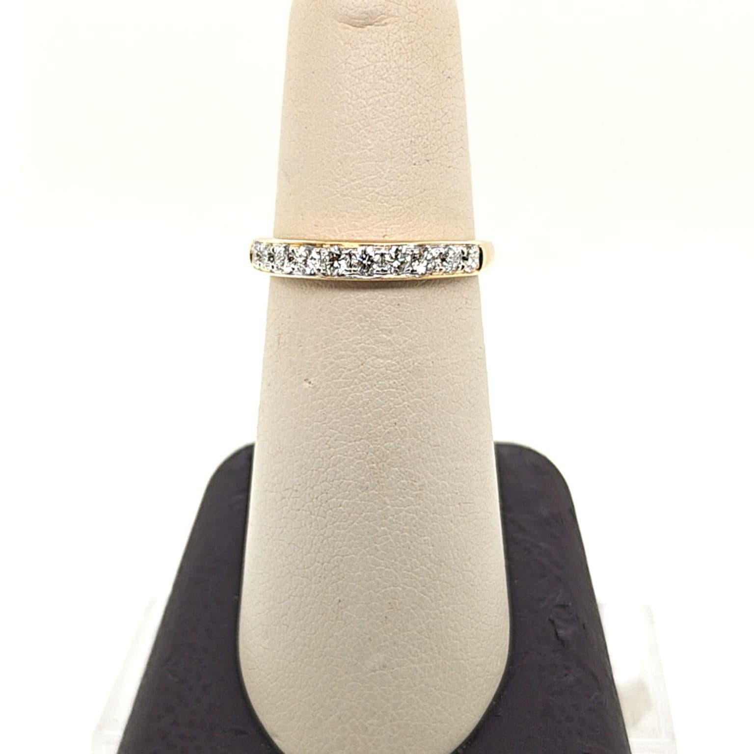 DIAMOND HALF ETERNITY BAND RING 0.60CTW YELLOW GOLD