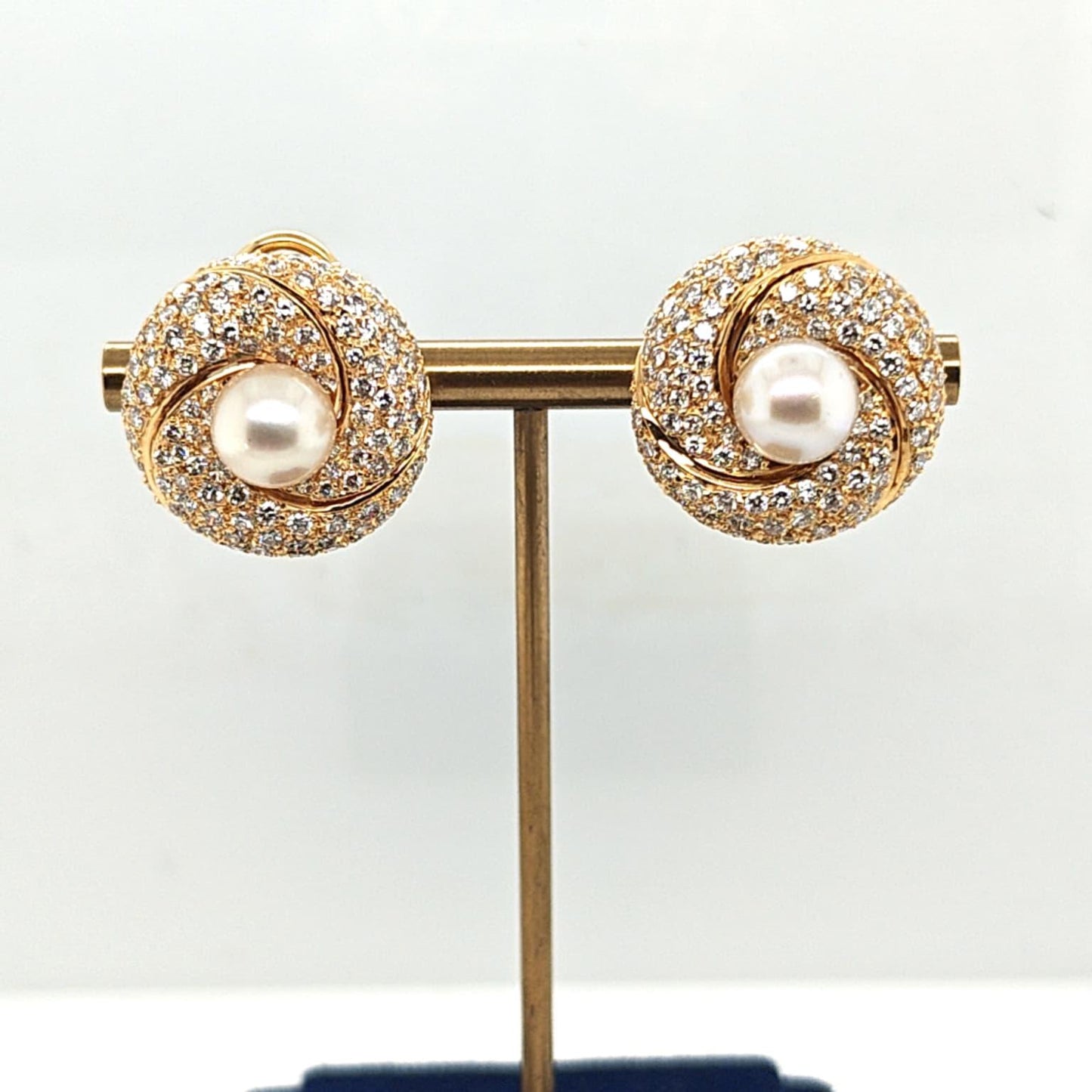 DIAMOND AND PEARL EARRINGS 5.64CTW YELLOW GOLD