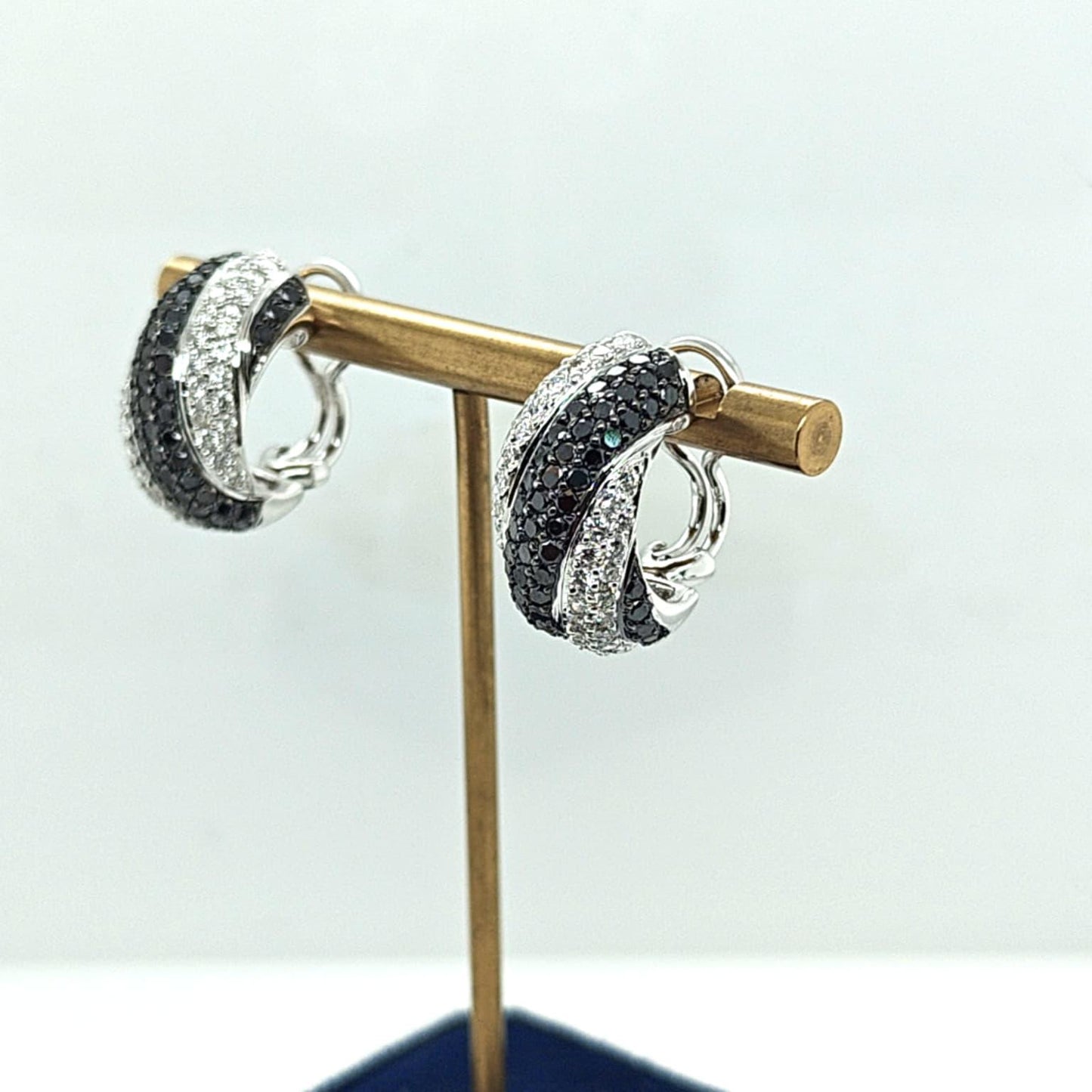 BLACK AND WHITE DIAMOND EARRINGS 2.2CTW WHITE GOLD