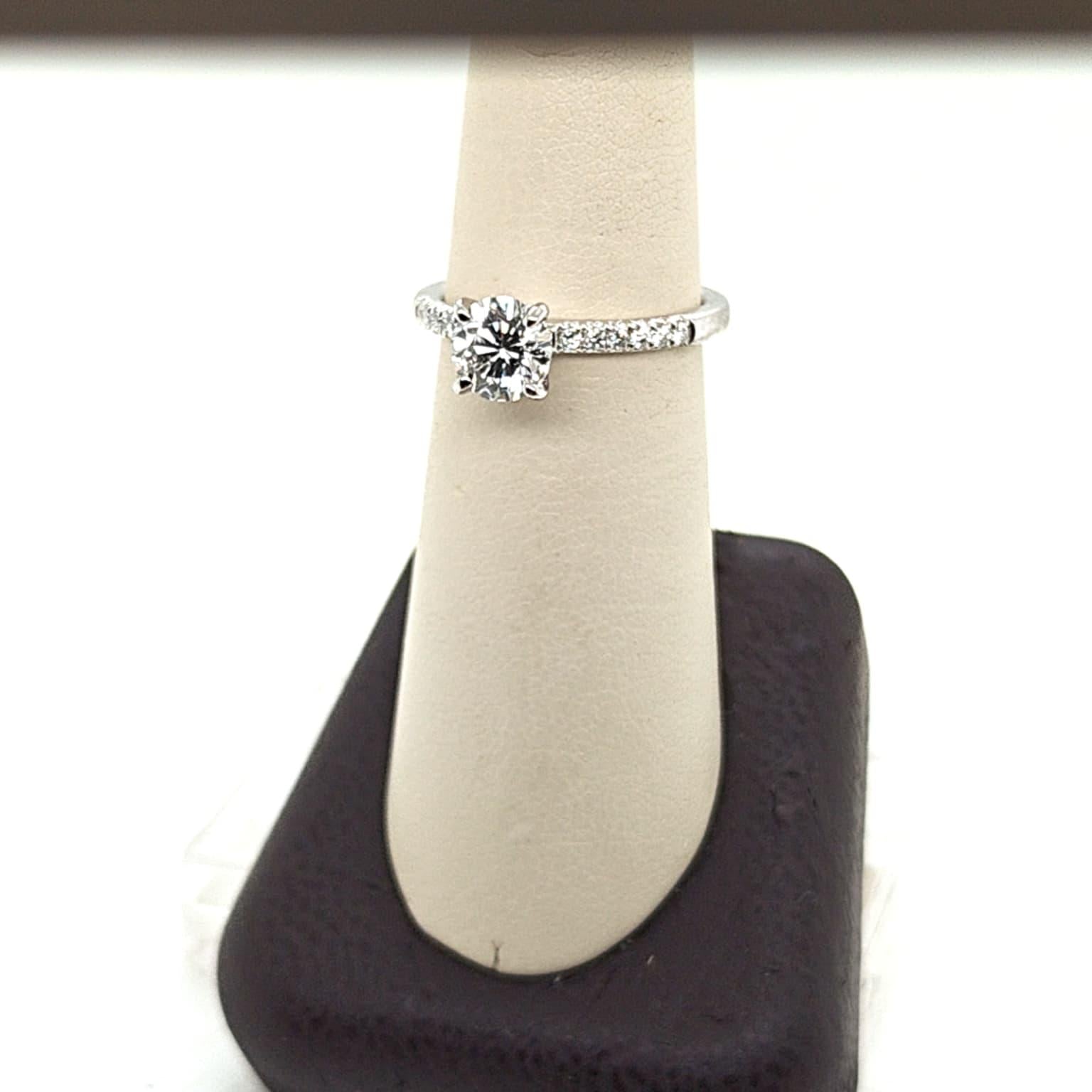 18KT WHITE GOLD DIAMOND ENGAGEMENT RING  WITH 1.01CT ROUND GIA D-SI2 WHITE GOLD