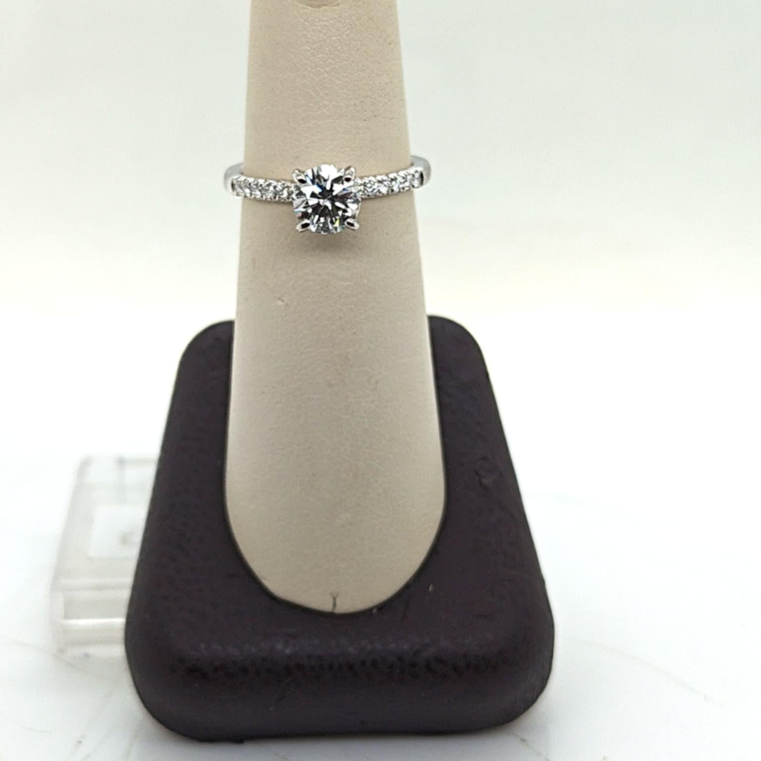 18KT WHITE GOLD DIAMOND ENGAGEMENT RING  WITH 1.01CT ROUND GIA D-SI2 WHITE GOLD
