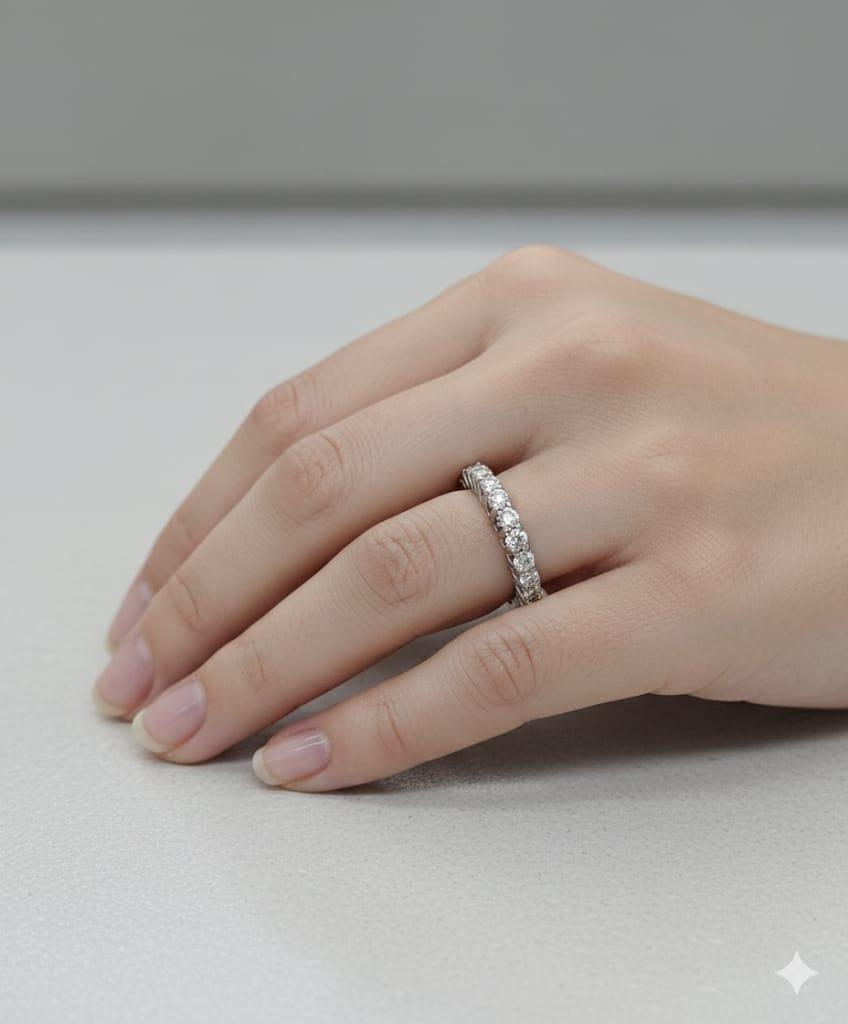 DIAMOND BAND RING 11 STONES 0.77CT WHITE GOLD