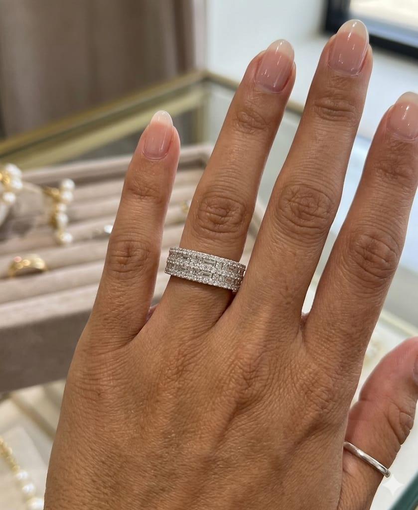 DIAMOND HALF ETERNITY ROUND AND PRINCESS CUT BAND RING 1.64CTW WHITE GOLD