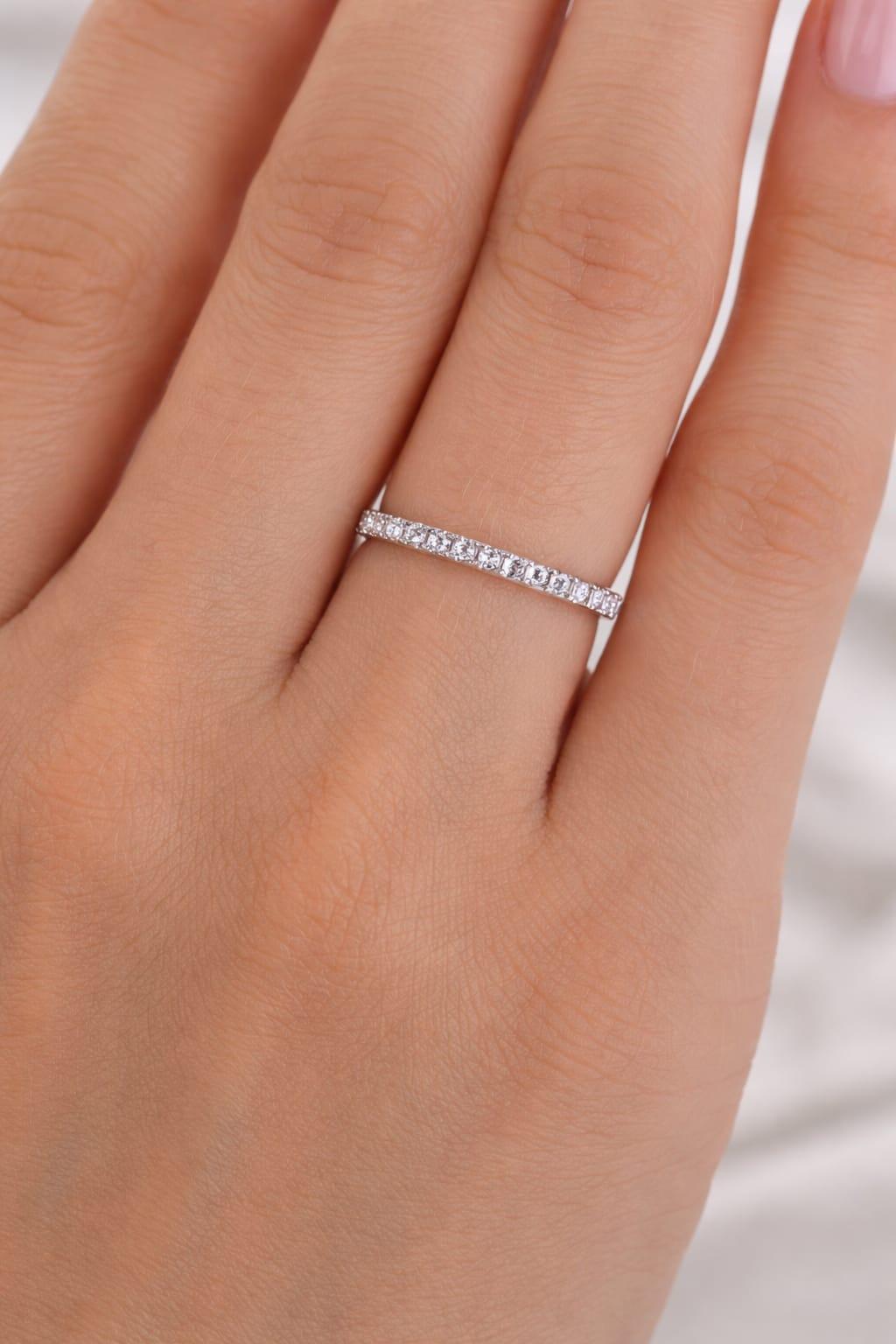 DIAMOND HALF ETERNITY BAND RING 0.45CTW WHITE GOLD