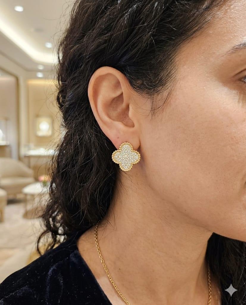 DIAMOND CLOVER EARRINGS YELLOW GOLD