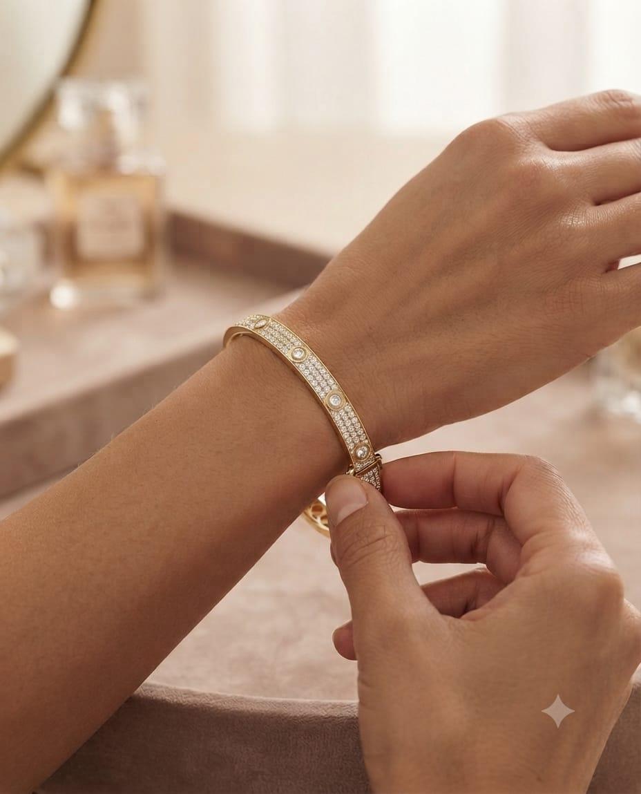 SIERA DIAMOND BANGLE BRACELET 3.78CTW YELLOW GOLD