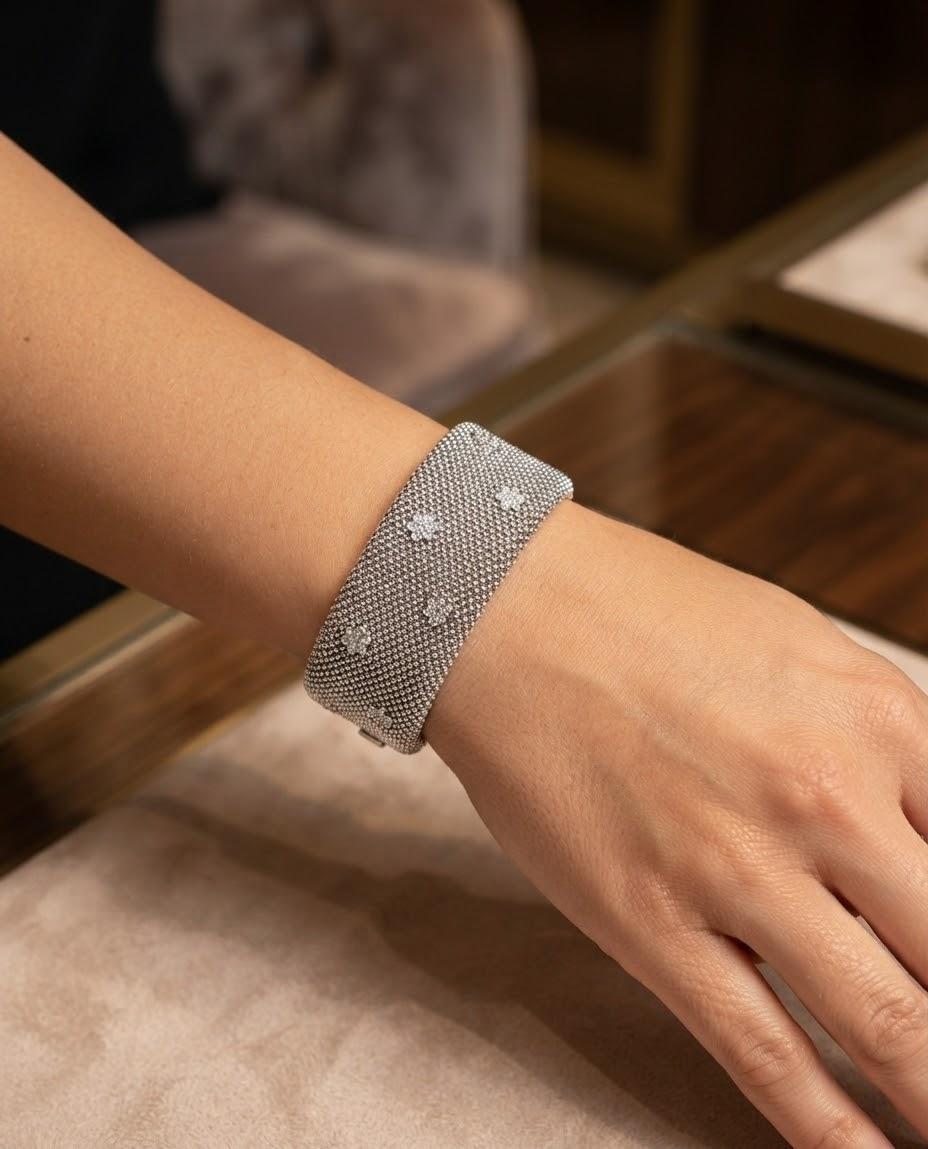 WIDE MESH FLEXIBLE WHITE GOLD BRACELET WITH DIAMONDS 1.22CTW