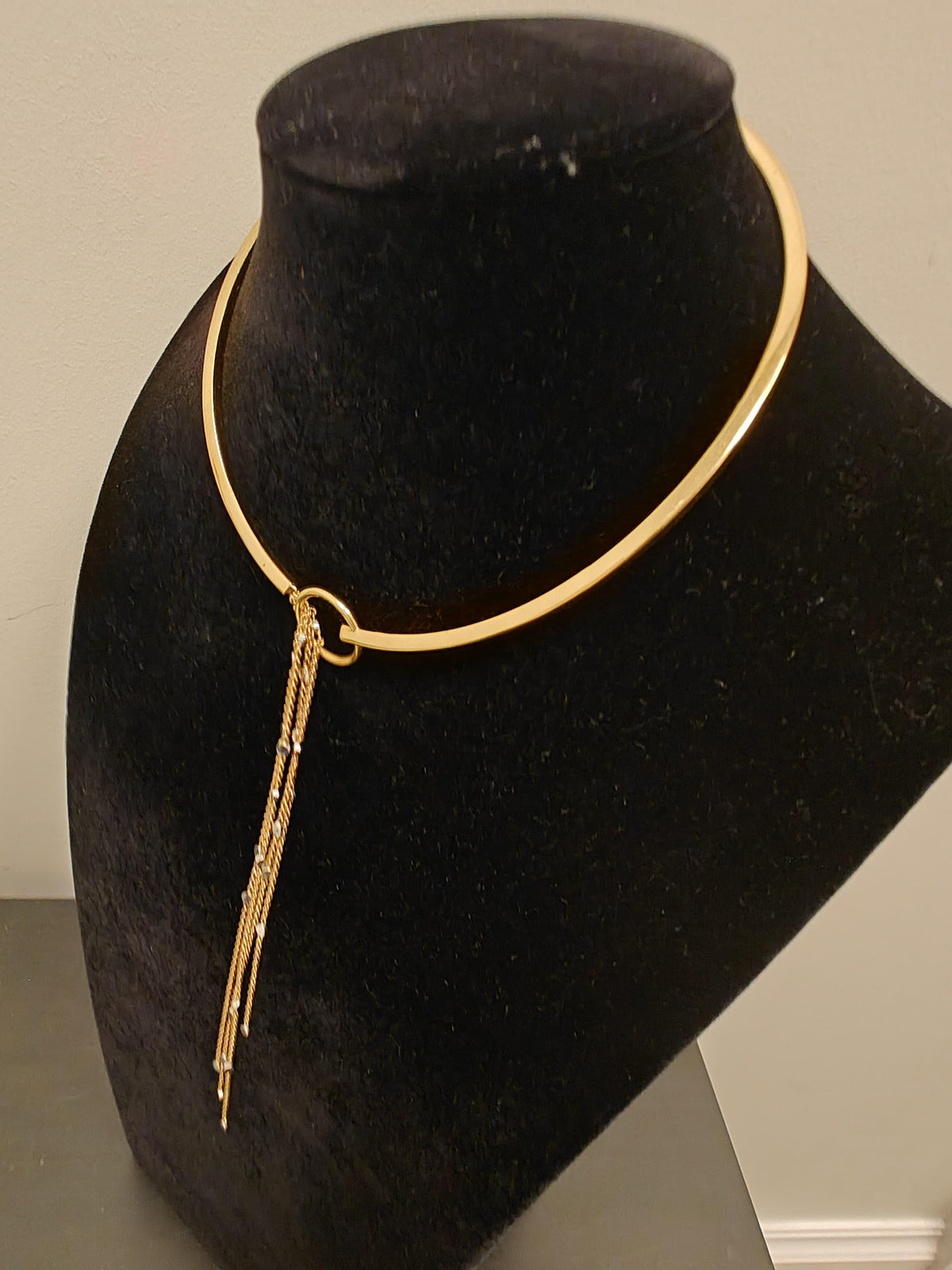 SUPERORO COLLAR NECKLACE WITH CASCADING LARIAT CHAINS YELLOW GOLD
