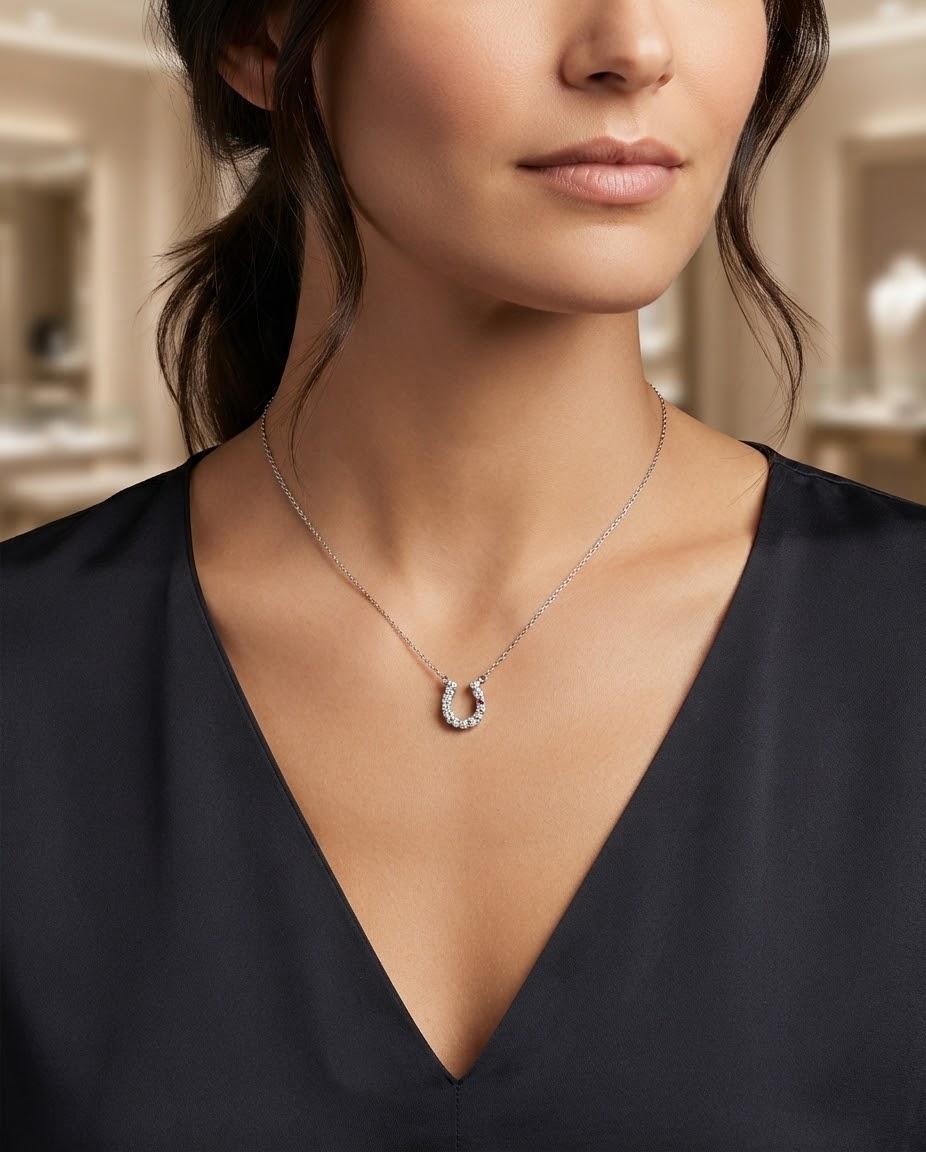 ROBERTO COIN DIAMOND HORSESHOE PENDANT NECKLACE WHITE GOLD