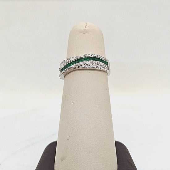 EMERALD AND DIAMOND RING BAND WHITE GOLD