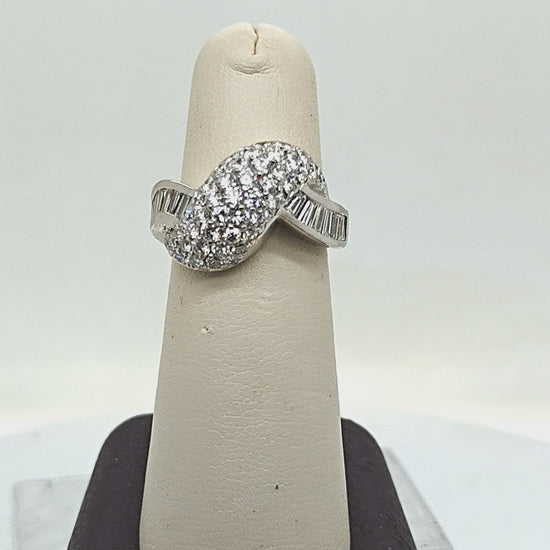 DIAMOND CLUSTER RING PAVE AND BAGUETTES 1.86CTW WHITE GOLD