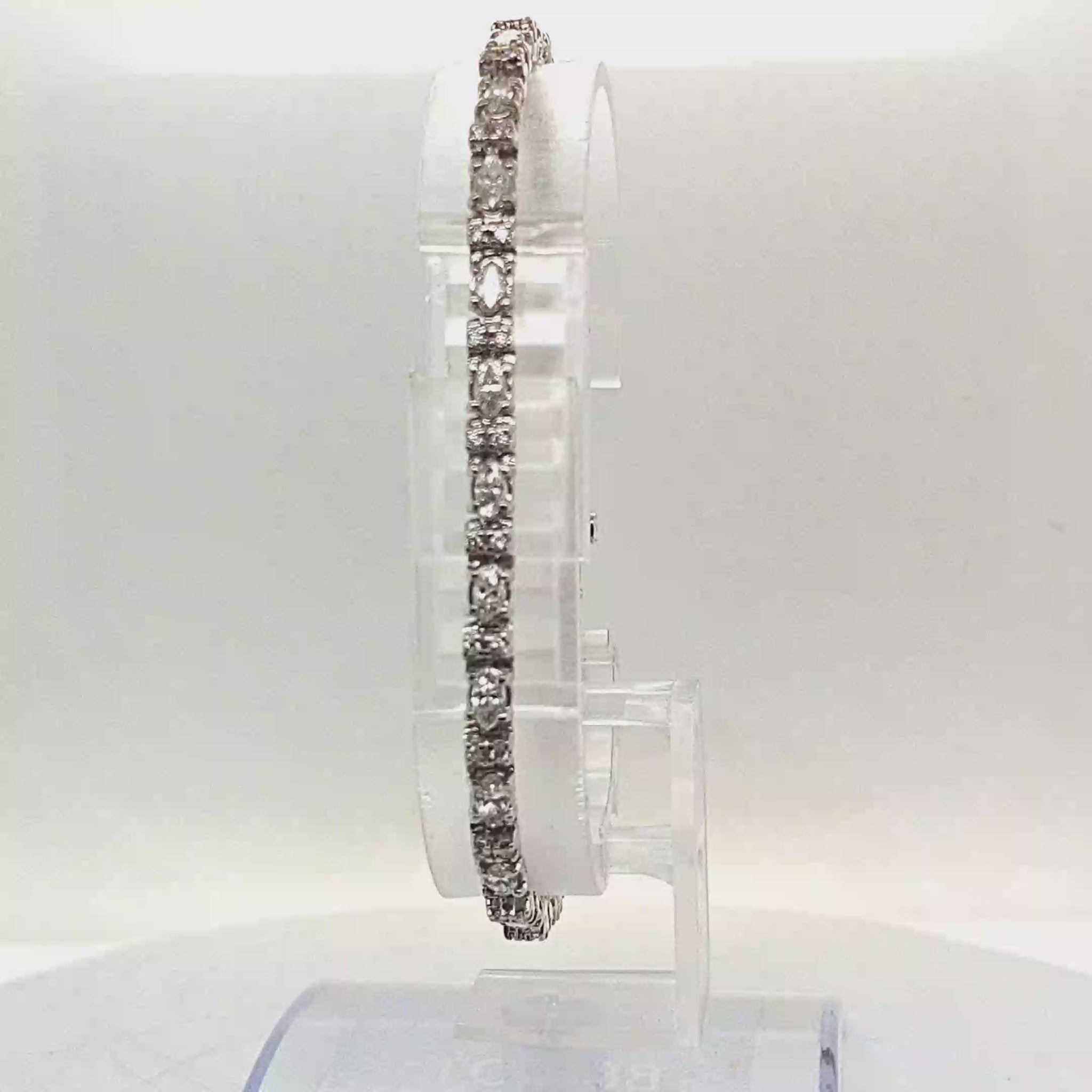 DIAMOND TENNIS BRACELET 3.65CT MARQUISE AND ROUND WHITE GOLD