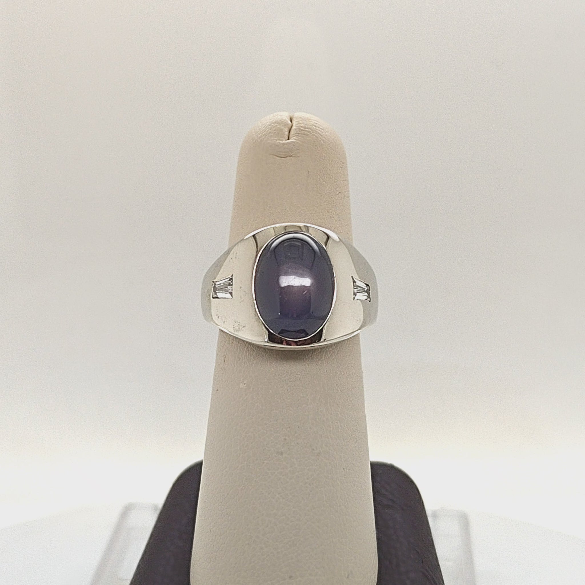 STAR SAPPHIRE AND DIAMOND MENS RING WHITE GOLD