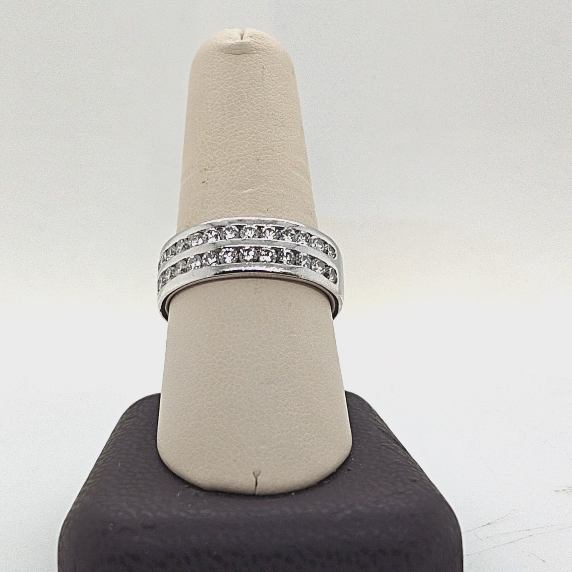 MEN'S DIAMOND WEDDING BAND PLATINUM 1.8CT